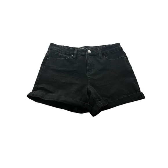 Time and Tru Black Mid-Rise Shorts Size 8 - Picture 1 of 4